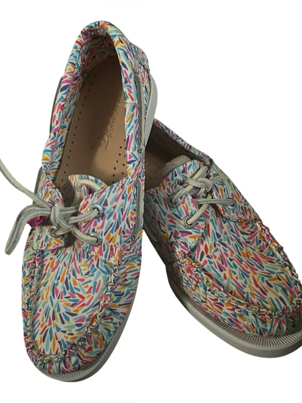 NWT Sebago Dockside Liberty Print Boat Shoe Size 6. Ortholite sole.